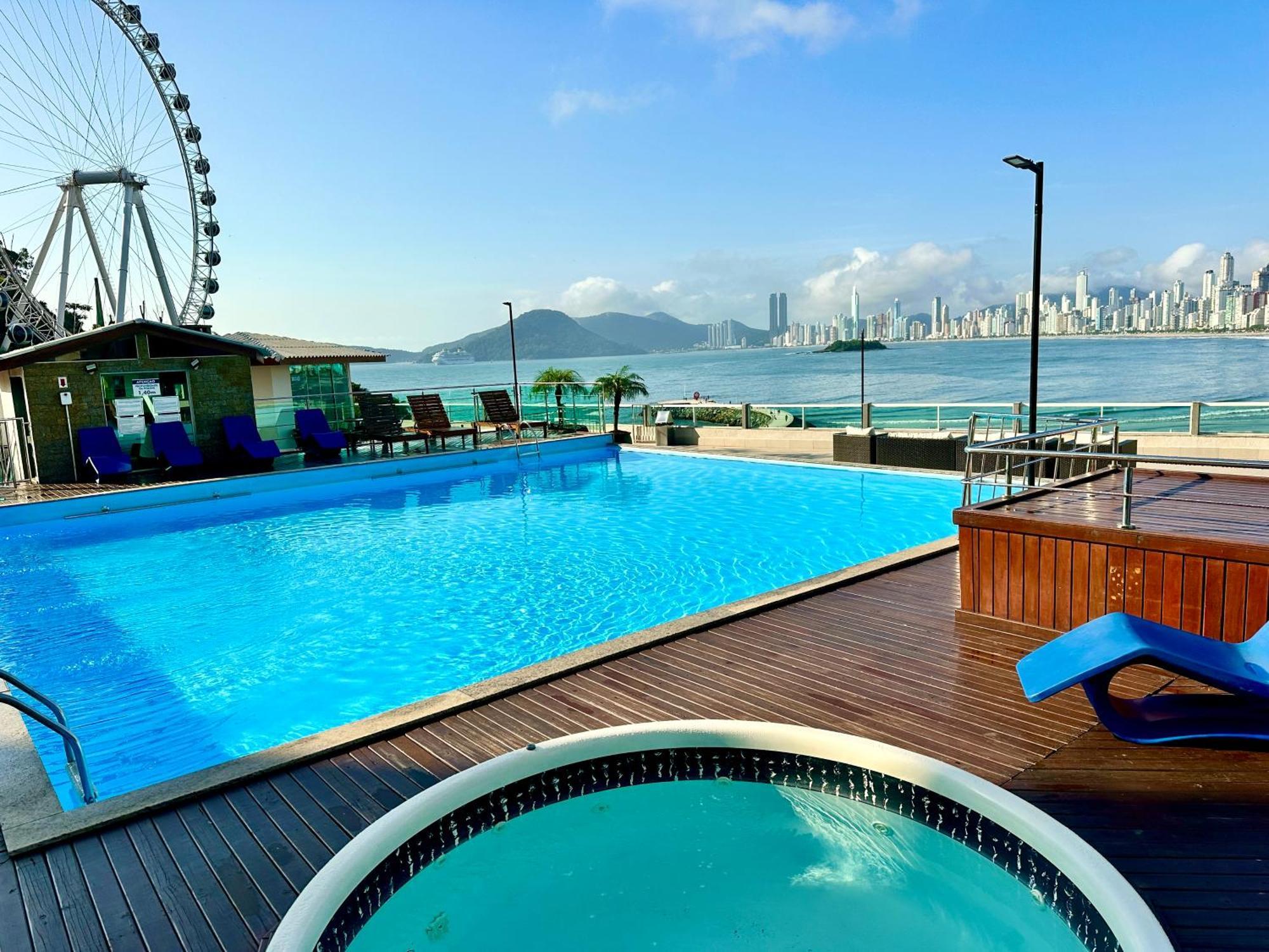 Roda Gigante, Garagem E Piscina Balneário Camboriú 외부 사진