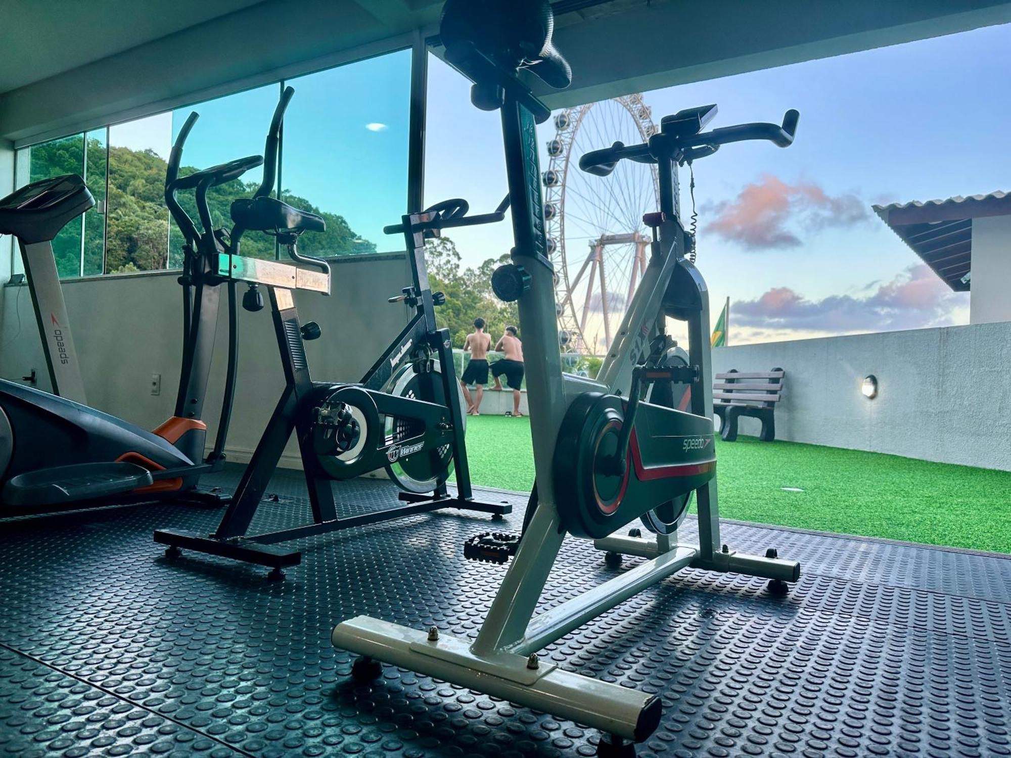 Roda Gigante, Garagem E Piscina Balneário Camboriú 외부 사진